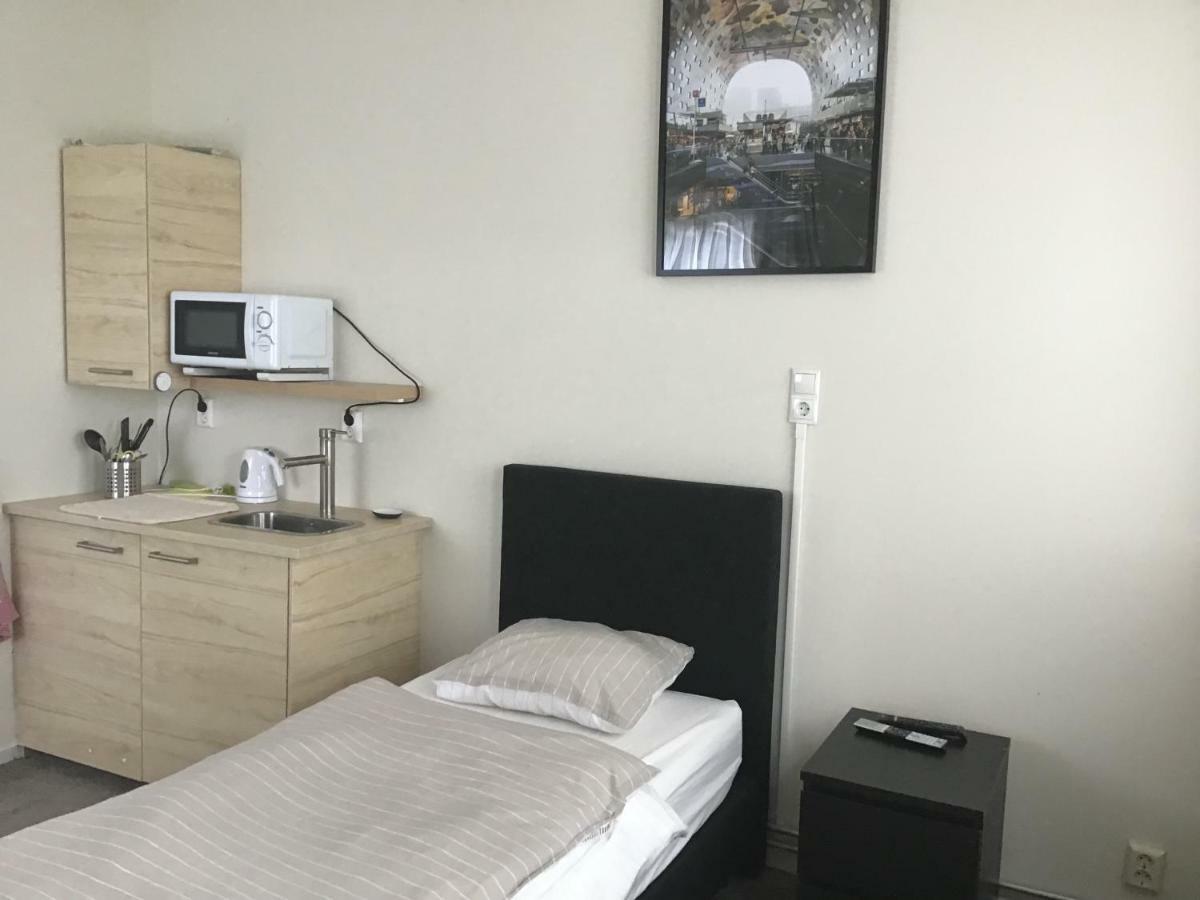 Pension Buitenzicht Geervliet Экстерьер фото